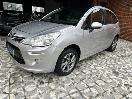 CITROËN C3 1.2 PURE TECH FLEX TENDANCE MANUAL CITROËN C3 1.2 PURE TECH FLEX TENDANCE MANUAL